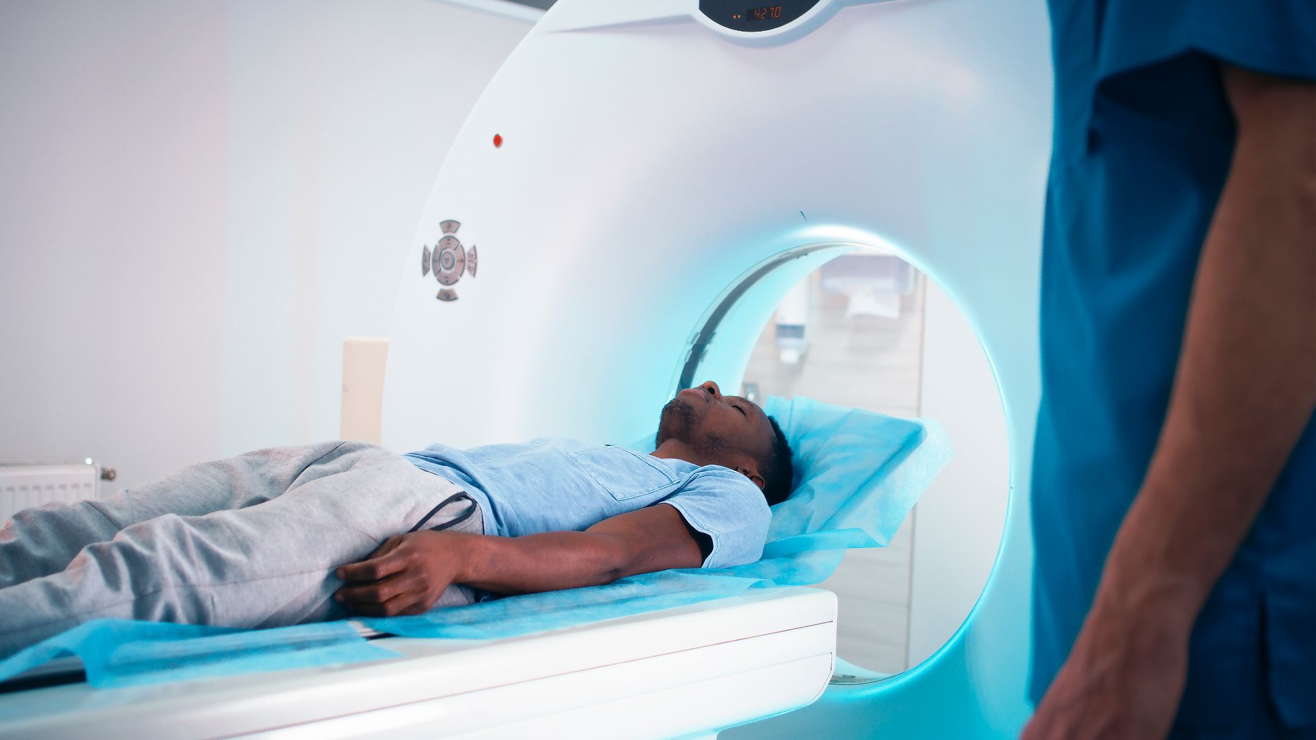 MRI vs. CT Scans: Differences, Benefits, and Uses